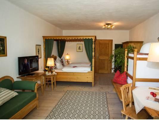 Salzburg Hotel Holznerwirt Eugendorf Exterior photo